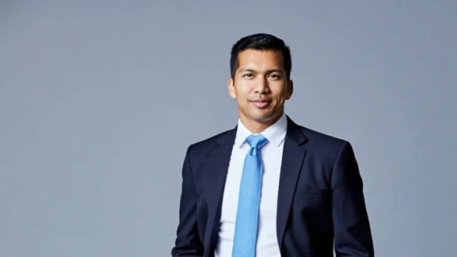 1761315309_aron-dsouza-headshot.webp.jpeg
