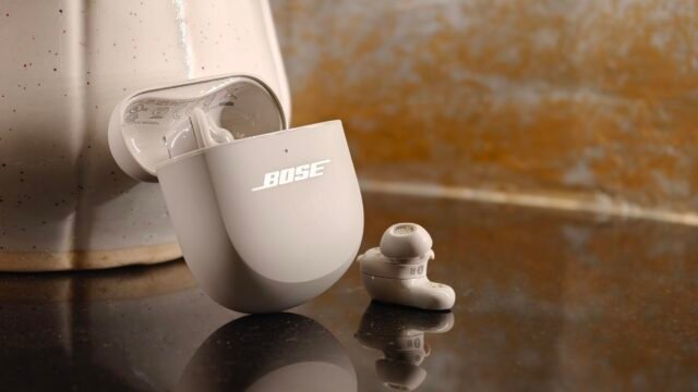 1761316154_bose-quietcomfort-ultra-earbuds-2-233341.jpg