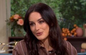 Stingri dzintars Deiviss atzīst, ka ir asaras, jo viņa saka “tas ir nogurdinoši” pēc pretestības