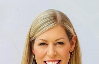 Slalom Vet Gretchen Peri pievienojas Watech, lai modernizētu, kā Vašingtonas štats kalpo iedzīvotājiem