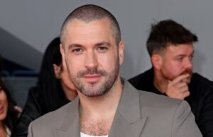 Shayne Ward atklāj nežēlīgo veidu, kā viņš tika atmests no sava ierakstu kompānijas