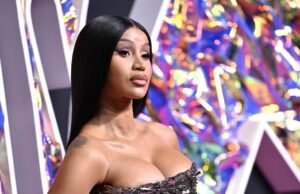 “Māte karotāja” Cardi B runā par savu bērnu aizstāvību pēc ķildas ar Nikiju Mināžu