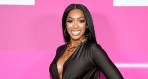 RHOA zvaigzne Porša Viljamsa saka, ka viņa beidzot izdomāja satikties 44 gadu vecumā… pēc tam, kad atklāja, ka sadarbojas ar sievieti