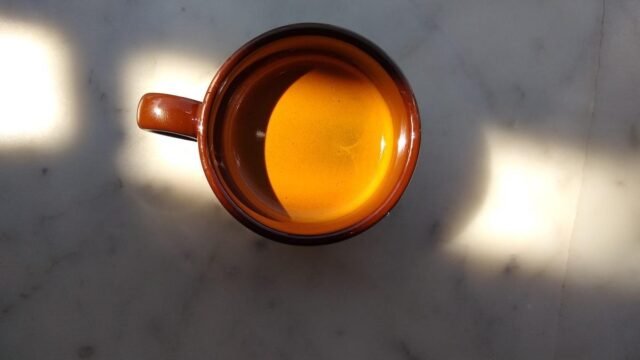 1762962206_small-good-photo-espresso-in-sunlight.jpg