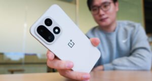 Samsung faniem tas nepatiks: OnePlus tikko pārsniedza S25 Extremely vairākos veidos