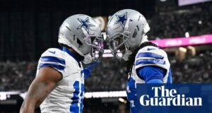 “Mēs mīlam Marshawn”: Preskots spīd, jo Cowboys uzvar pirmo spēli kopš Kneeland nāves