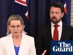 Liberāļi, lai ierosinātu imigrācijas samazinājumu, mērķētu uz starptautiskiem studentiem un kvalificētiem migrantiem