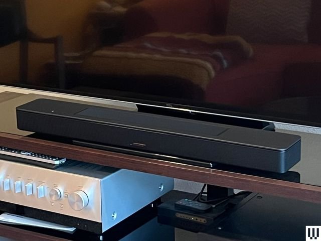 Bose-Smart-Soundbar-Front-Full-Reviewer-Photo-no-border-SOURCE-Ryan-Waniata.jpg