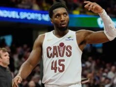 Cavaliers sodīja $ 100 000 par spēlētāju dalības politikas pārkāpšanu