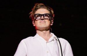 Toms Flečers atklāj Makflija reakciju uz Padingtona muzikālajām dziesmām