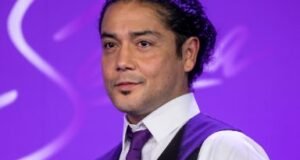 Krisa Peresa neto vērtība: cik daudz naudas mūziķim tagad ir