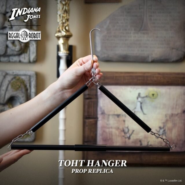 Indiana-Jones-Toht-Hanger-1.jpg
