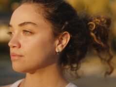 Labi, viedie auskari tagad ir aktuāli