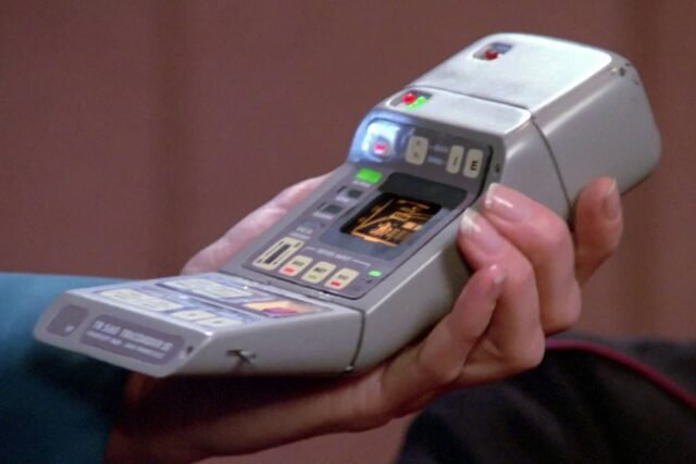 TNG-Tricorder.jpg
