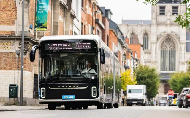 YuTong-E-bus-1280x800.jpg