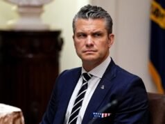 ASV militārpersonas paplašinās Karību jūras reģionā, Trampa administrācijai izsverot rīcību Venecuēlā