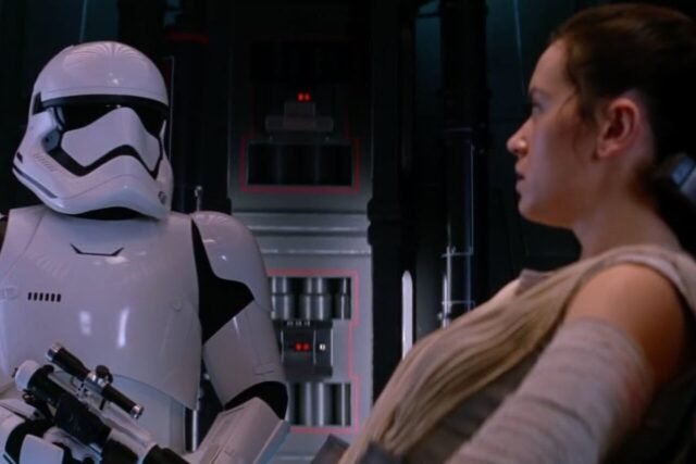star-wars-the-force-awakens-daniel-craig-stormtrooper-cameo-1280x853.jpg