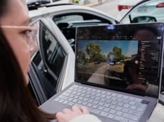 Sākot ar aizsargmargām un beidzot ar bedrēm, mākslīgais intelekts kļūst par jaunām acīm uz Amerikas ceļiem